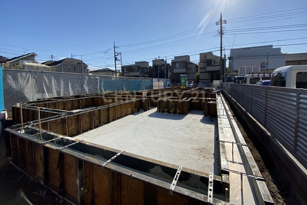 「用賀」 新築一戸建て/1号棟 販売現地(2020.11撮影)