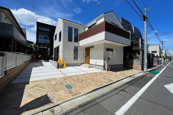 「田園調布」 新築分譲住宅 2号棟 建物外観(2022.7撮影)