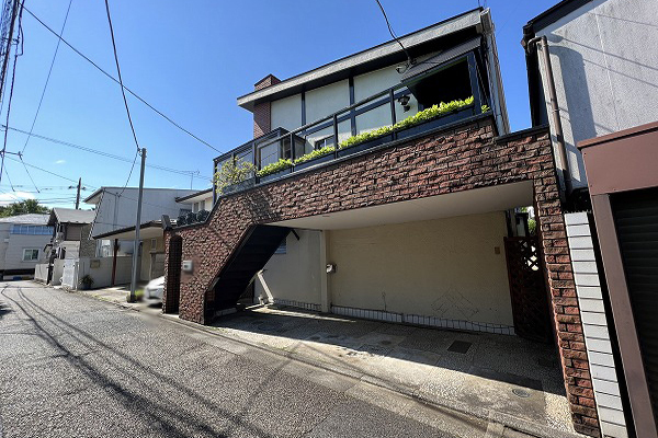 「成城学園前」 一戸建て 建物外観