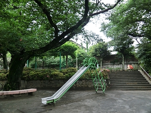 自由が丘 中古戸建 自由が丘公園