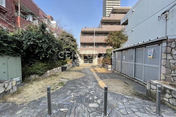 菱和パレス駒沢大学 建物外観（2023.3撮影）