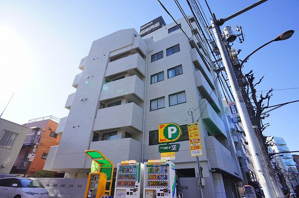 日興ロイヤルパレス西麻布 外観(H30.1撮影)