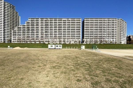 �����s��c�扺�ێq2���� 13-1�̒��Ã}���V�����̌��n�O�ώʐ^