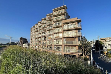 �����s��c��c�����z�� 13-9�̒��Ã}���V�����̌��n�O�ώʐ^