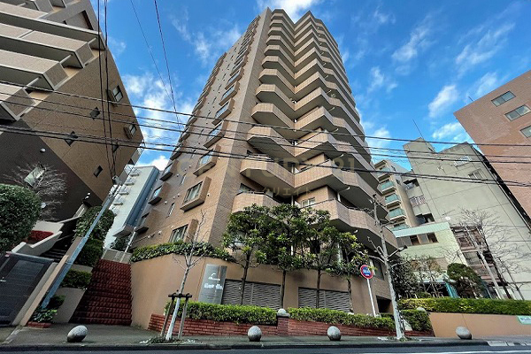 パルテール目黒青葉台 建物外観