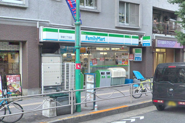 フローレンスパレス笹塚 ファミリーマート笹塚二丁目店まで50m