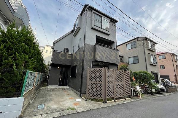 「祖師ヶ谷大蔵」 中古一戸建て 建物外観(2022.10撮影)