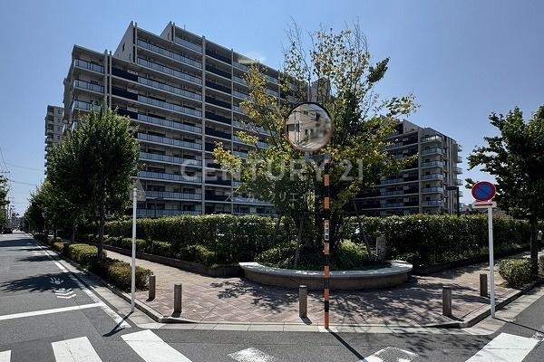 プラウドシティ大田六郷フォレスト街区棟 建物外観(2025.8撮影)