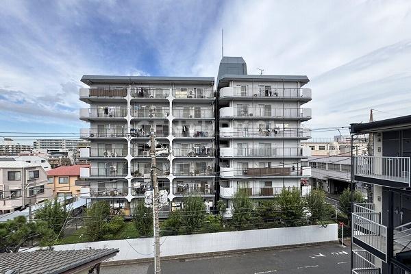 ニューライフマンション東糀谷 建物外観(2025.10撮影)