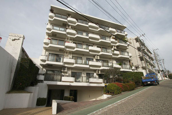 東急ドエルアルス石川台2 外観/H30.12撮影