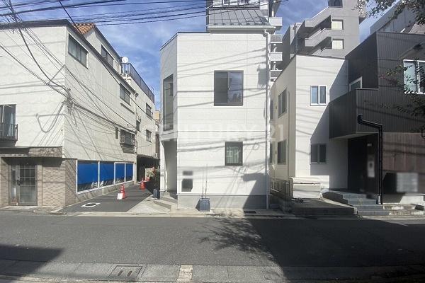 「北品川」 築浅一戸建て 建物外観(2023.10撮影)