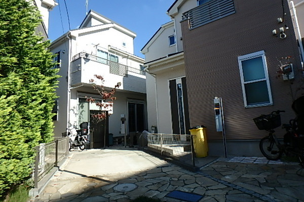 世田谷区玉堤1丁目 中古戸建 外観