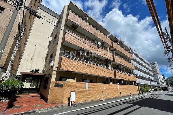 タウンハウス中目黒 建物外観(2023.8撮影)